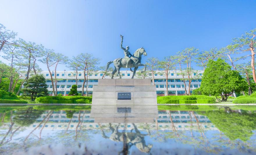 아주대 로스쿨, 법관 2명·재판연구원 3명·검사 4명 배출